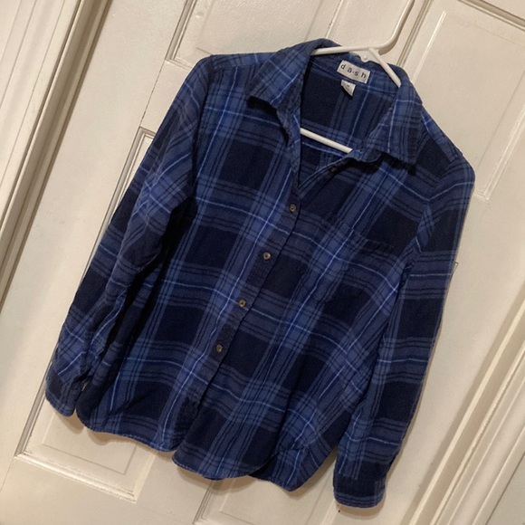 DASH Tops - DASH Women's flannel button-up. Worn once or twice.